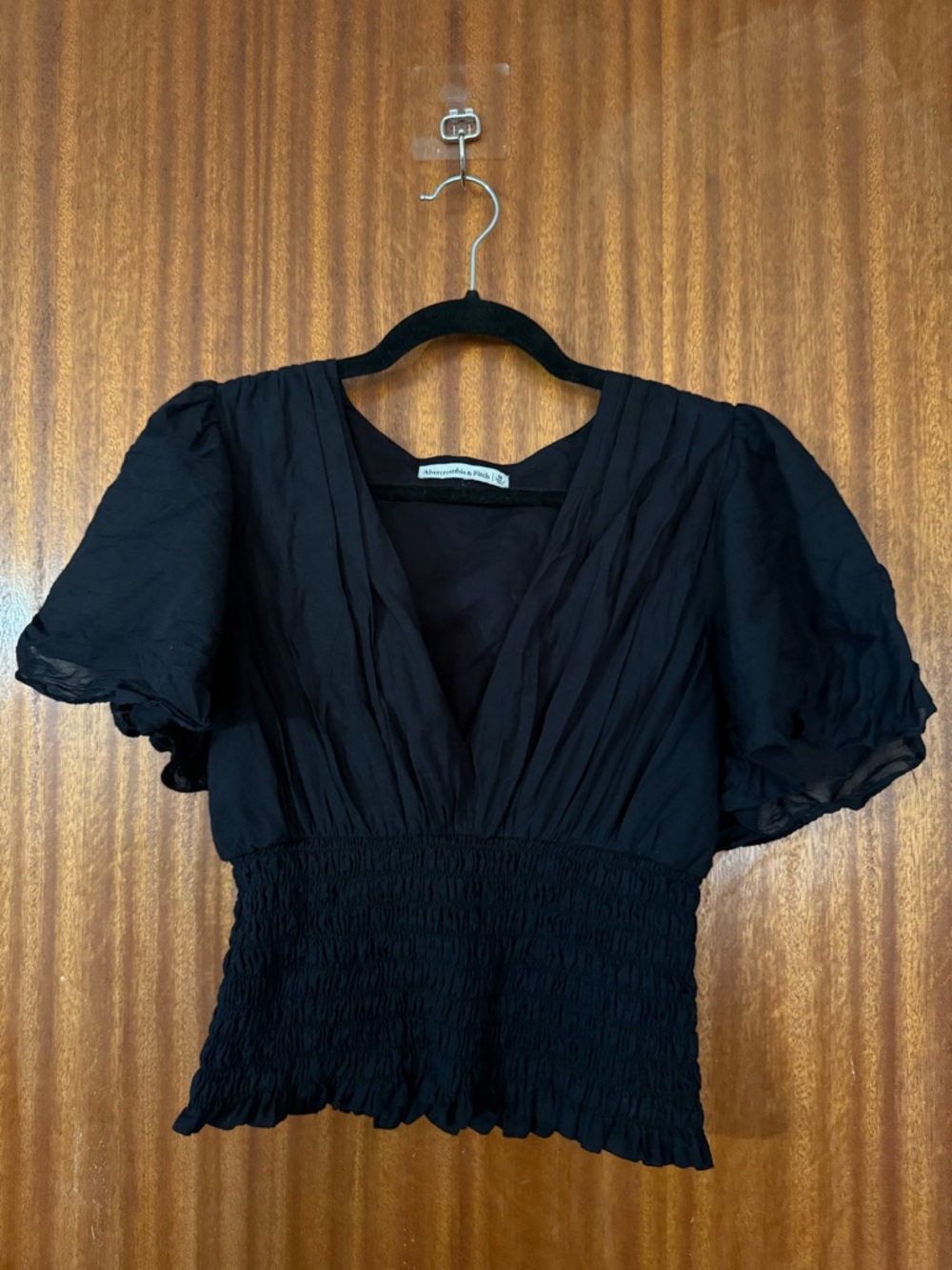 A&F Flutter Sleeve Smocked Waist Top- black